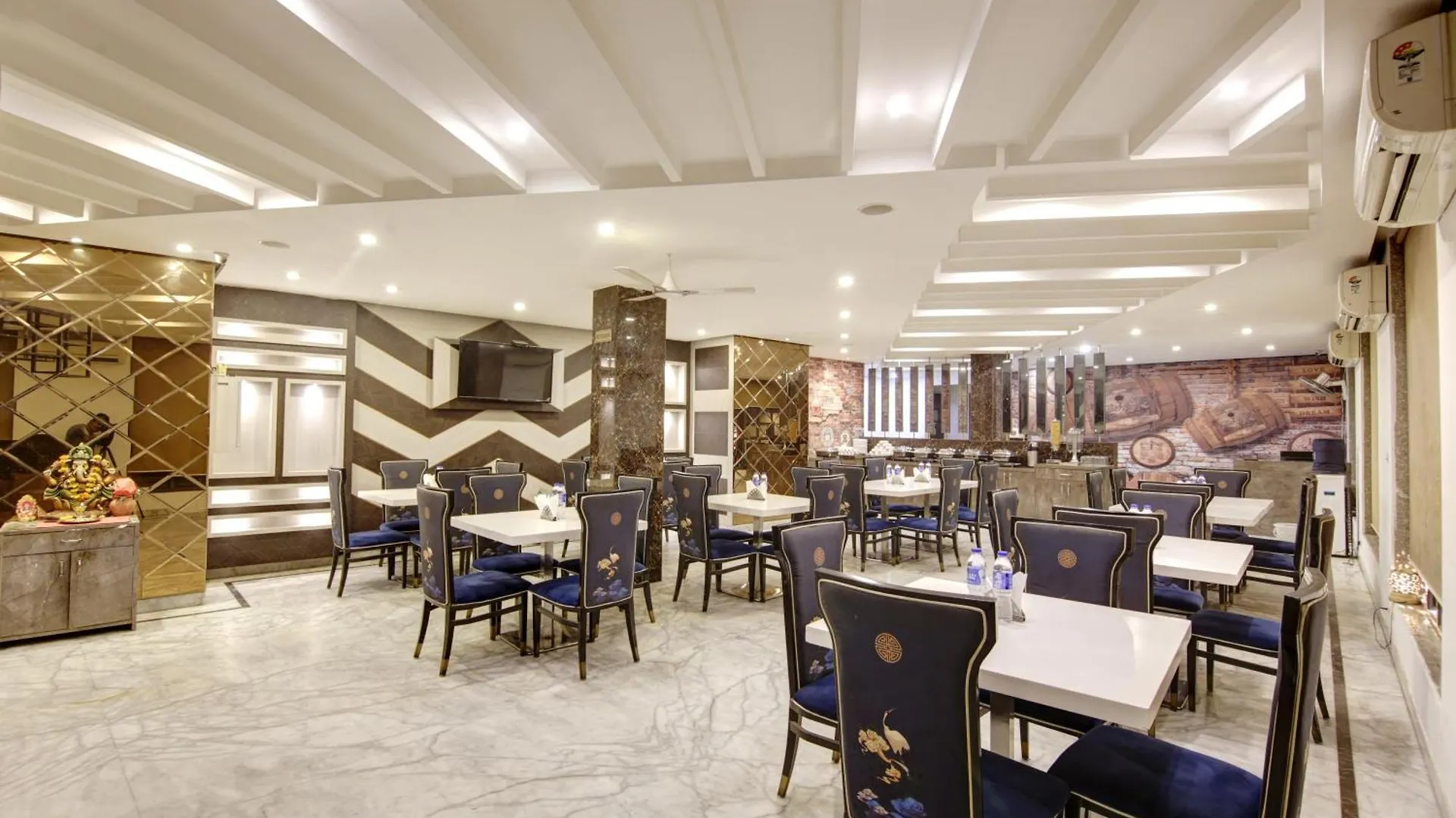 Hotel Almati Inn - Near Delhi Airport New Delhi India