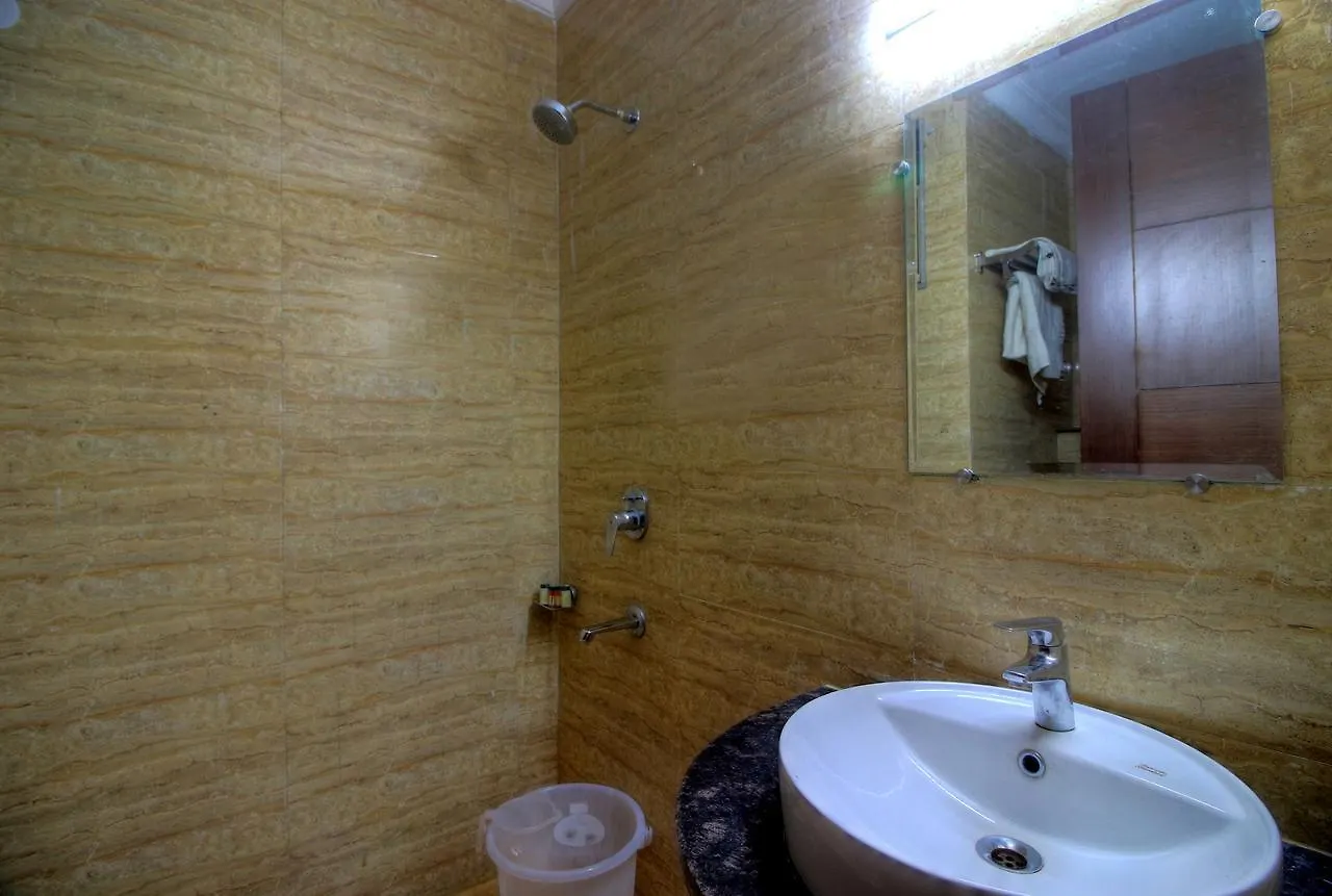 Hotel Almati Inn - Near Delhi Airport New Delhi