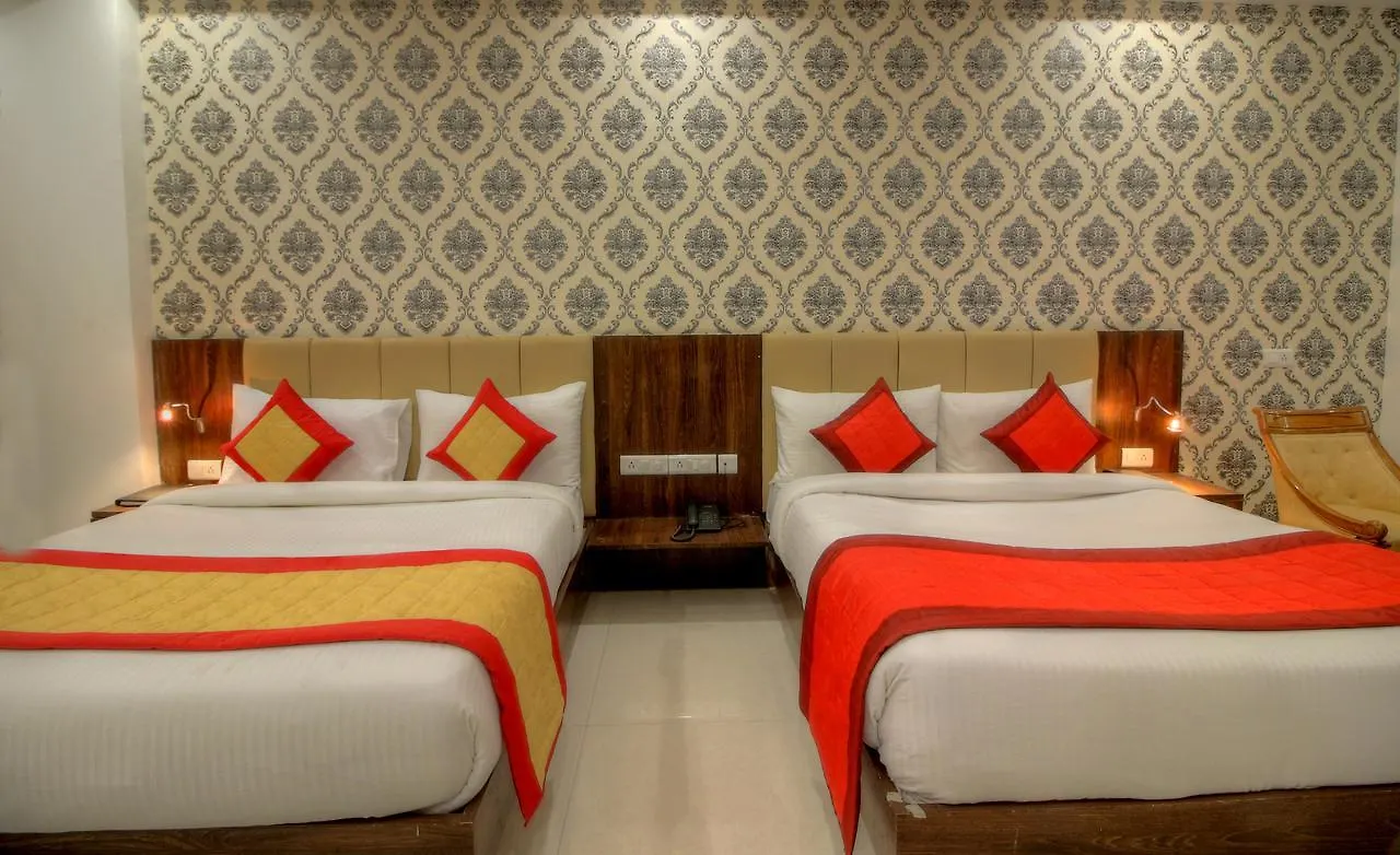Hotel Almati Inn - Near Delhi Airport New Delhi