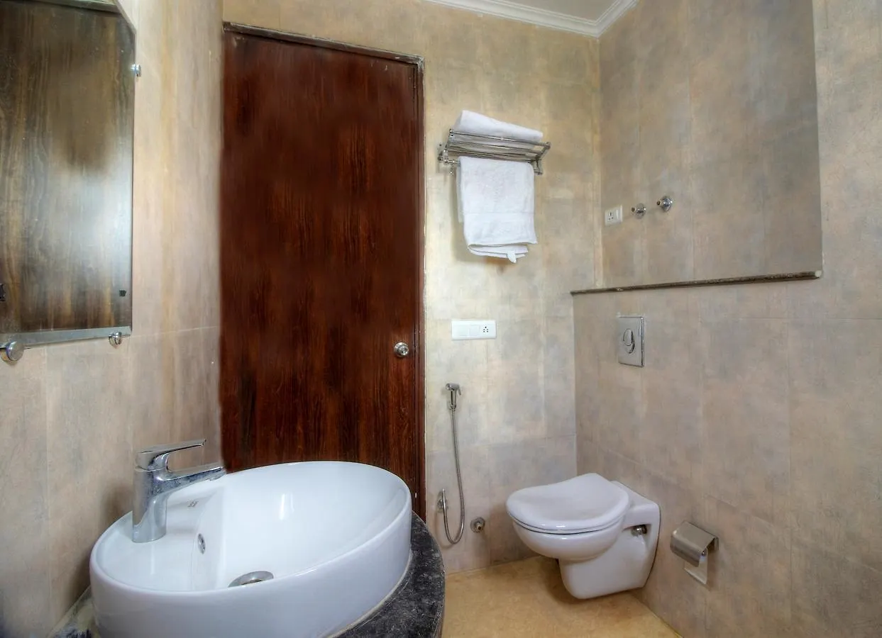 Hotel Almati Inn - Near Delhi Airport New Delhi 3*,  India