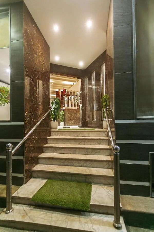 Hotel Almati Inn - Near Delhi Airport New Delhi